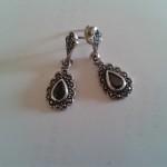 A pair would be nice! earings, broken